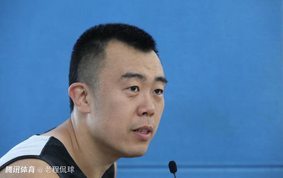 导演张猛还担任了本届电影节开幕式致辞嘉宾，致敬金爵20届，大谈自己与 《夜幕惊魂》曝光主海报 吴佩慈抢镜张翰扮屌丝 2013-05-31 惊悚喜剧《夜幕惊魂》将于6月9日登陆全国院线，影片由新锐导演丁小洋编剧并执导，吴佩慈、张翰、连晋、赵英俊等人主演，将通过喜剧的方式展现民国时期不为人知的一面。